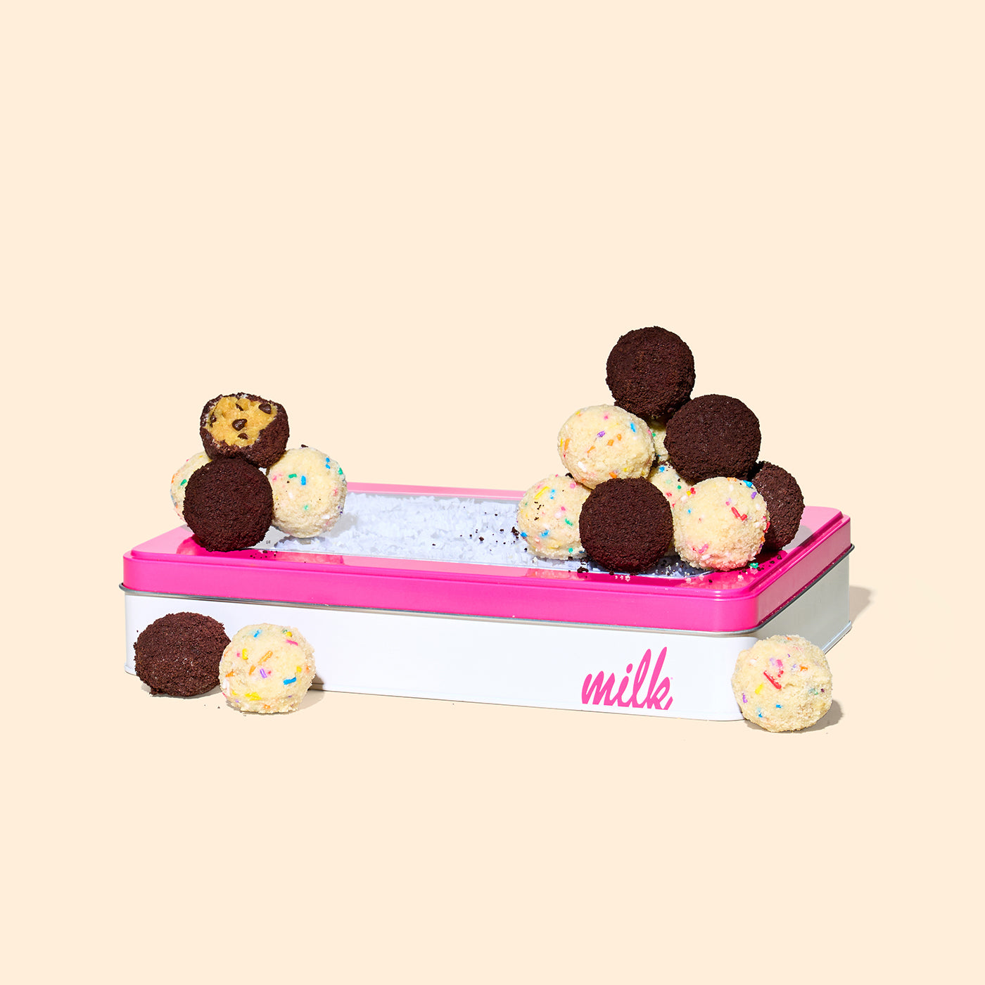 ChocolateChipCookieTruffles_Arcangeli_003_92c2c6cc-f426-41c2-b263-44bcc5d142e2